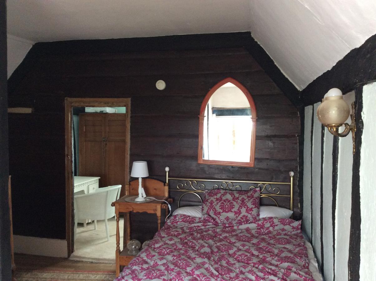 Swanhouse Bed and Breakfast Harwich Esterno foto